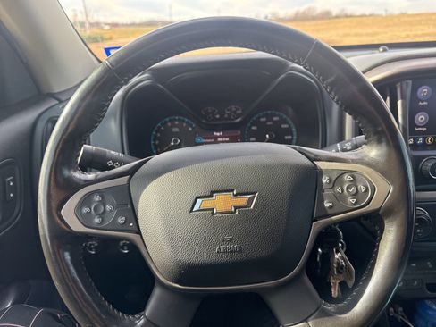 Used 2019 Chevrolet Colorado Z71 image 11