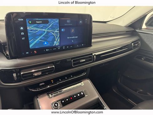 New 2026 Lincoln Aviator AWD w/ Jet Appearance Package image 30