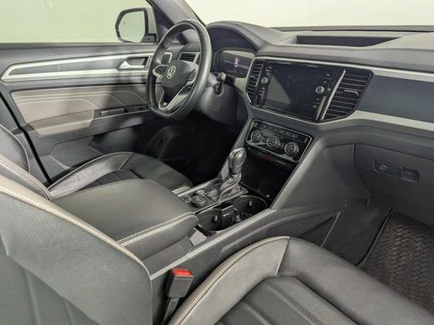 Used 2023 Volkswagen Atlas Cross Sport SEL Premium R-Line image 23
