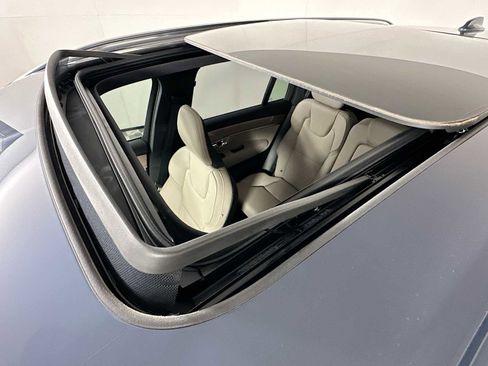 New 2026 Volvo XC90 B6 Plus w/ Protection Package Premier image 20