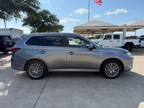 Used 2020 Mitsubishi Outlander GT AWD/4WD image 8