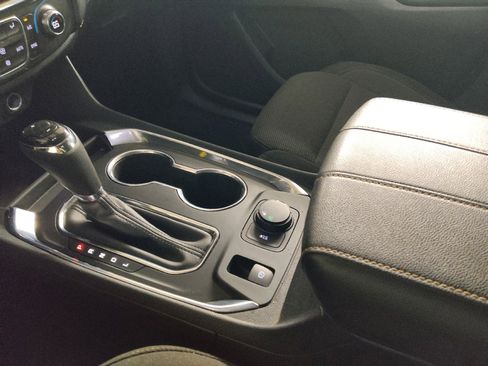 Used 2019 Chevrolet Traverse LS FWD image 26