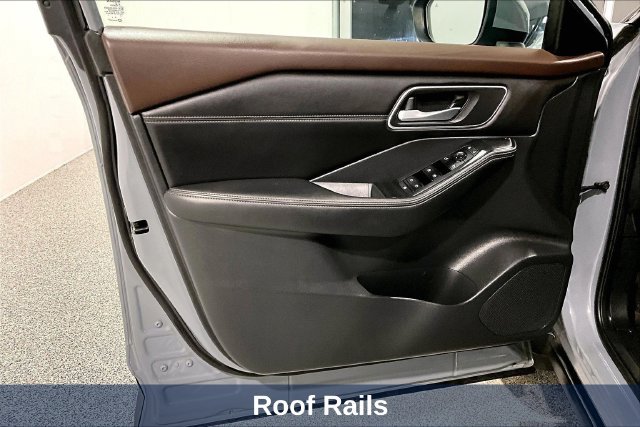 Used 2021 Nissan Rogue SV AWD/4WD image 26