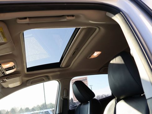 Used 2023 Subaru Crosstrek 2.5i Limited w/ Moonroof Package image 26