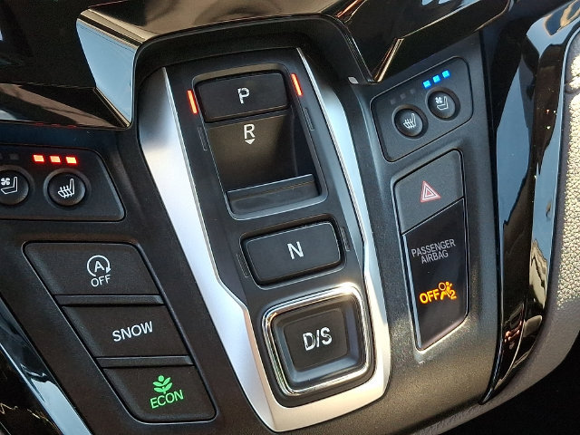 Used 2018 Honda Odyssey Elite image 16
