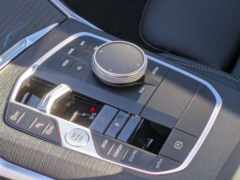 New 2026 BMW 330i Sedan RWD image 18