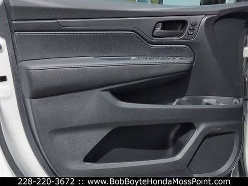 New 2026 Honda Odyssey EX-L image 11