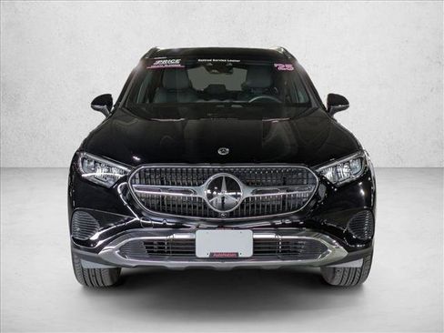 Certified 2025 Mercedes-Benz GLC 300 image 5