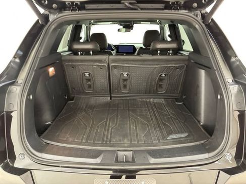 Used 2025 Chevrolet TrailBlazer RS w/ Convenience Package AWD/4WD image 17