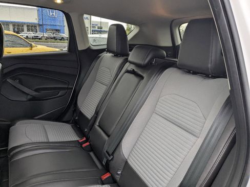 Used 2017 Ford Escape Titanium AWD/4WD image 15