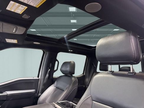 Used 2022 Ford F150 Lariat w/ Equipment Group 502A High AWD/4WD image 13