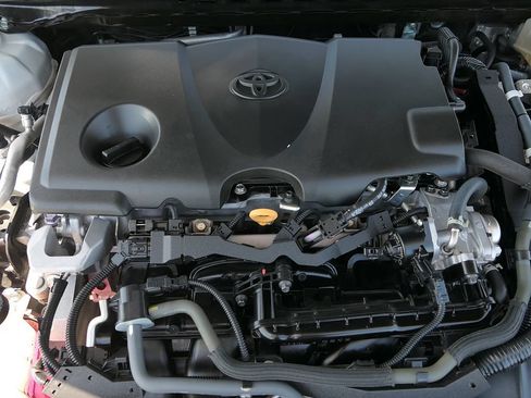 Used 2023 Toyota Camry XLE w/ Protection Package (Q2) (TMS) FWD image 29
