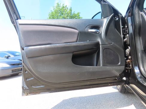 Used 2013 Chrysler 200 LX FWD image 34