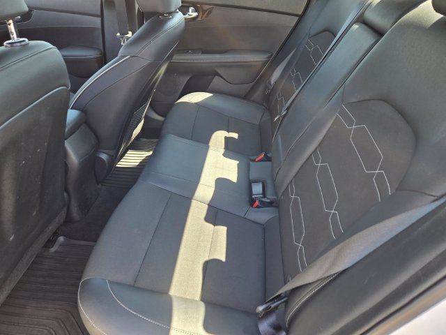 Used 2023 Kia Forte GT-Line w/ GT-Line Technology Package FWD image 11