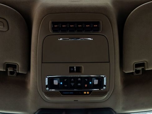 Used 2026 Ford F250 Platinum w/ Platinum Plus Package image 29