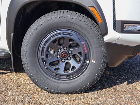 New 2026 Nissan Frontier Pro-X image 16