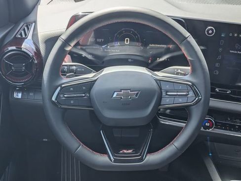 New 2026 Chevrolet Equinox RS FWD image 10