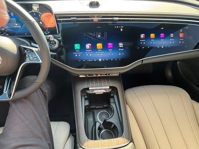 New 2027 Mercedes-Benz E 350 4MATIC Sedan image 23