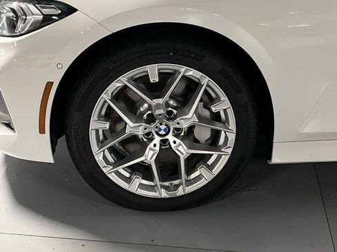 New 2025 BMW 330i xDrive Sedan w/ Convenience Package image 10