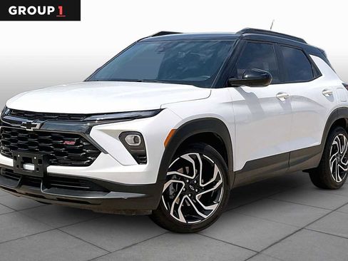 Used 2024 Chevrolet TrailBlazer RS w/ Driver Confidence Package FWD image 1