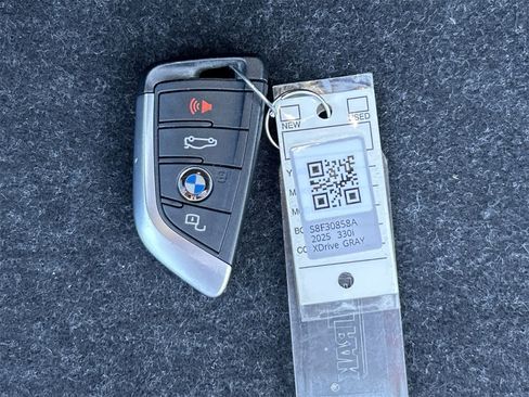 Used 2025 BMW 330i xDrive Sedan image 20