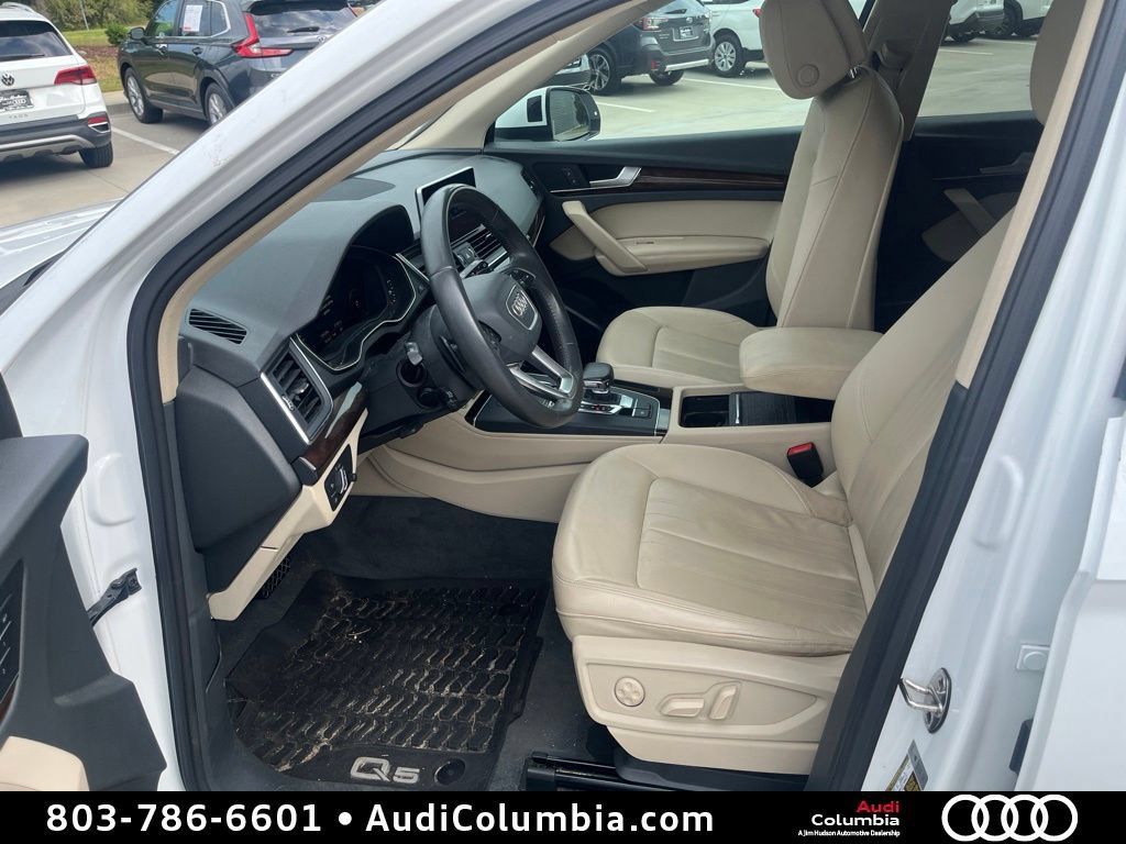 Used 2020 Audi Q5 2.0T Premium Plus w/ Premium Plus Package AWD/4WD image 5