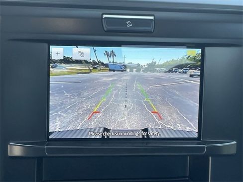 Used 2025 Ford F350 XLT w/ FX4 Off-Road Package image 27