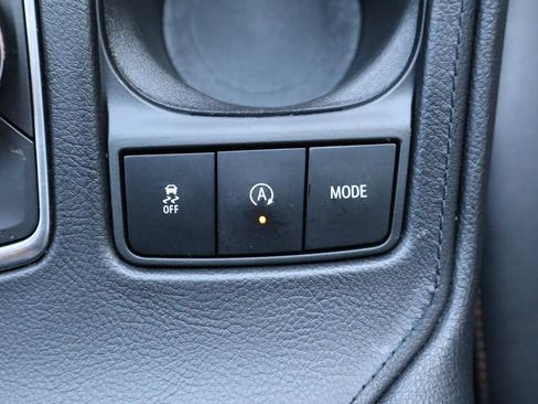 Used 2019 Cadillac XT4 Sport AWD/4WD image 25