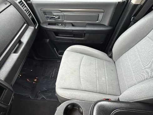 Used 2024 RAM 1500 Classic SLT image 12