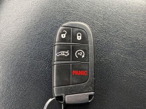 Used 2023 Dodge Charger SXT image 29