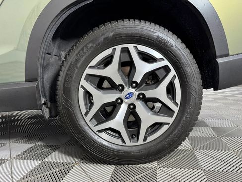 Used 2021 Subaru Forester Premium AWD/4WD image 44