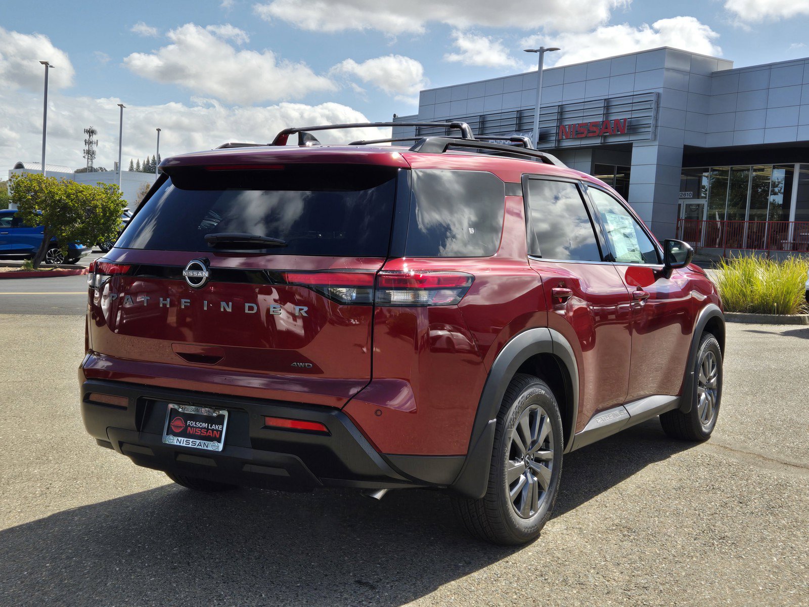 New 2026 Nissan Pathfinder SV AWD/4WD image 4
