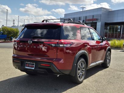New 2026 Nissan Pathfinder SV