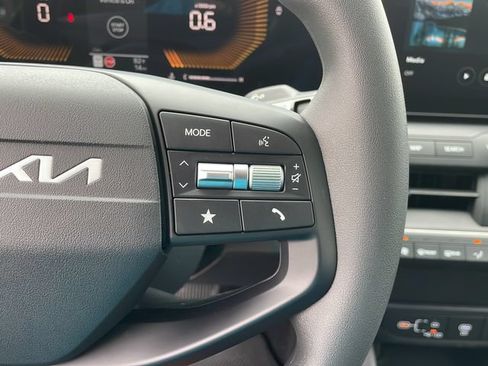 New 2026 Kia K4 FWD image 20