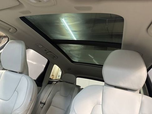 New 2026 Volvo XC60 B5 Ultra w/ Protection Package Premier image 14