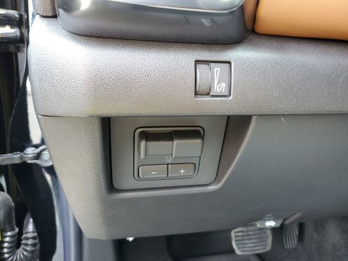 New 2026 GMC Canyon AT4 w/ AT4 Premium Package AWD/4WD image 18