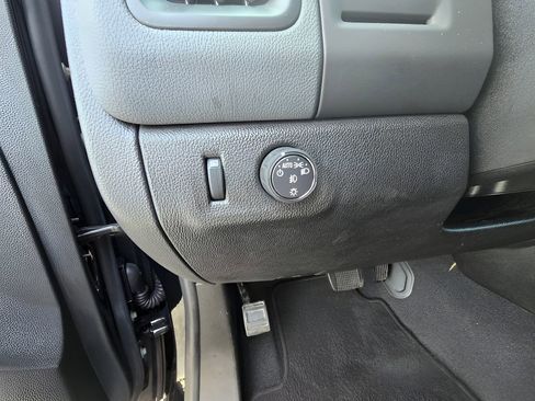 Used 2022 Chevrolet Colorado Z71 image 35