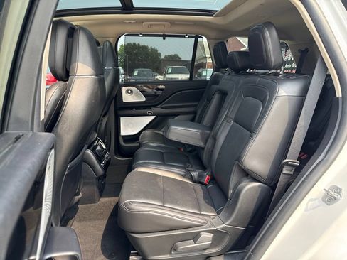 Used 2022 Lincoln Aviator Reserve w/ Equipment Group 201A AWD/4WD image 55