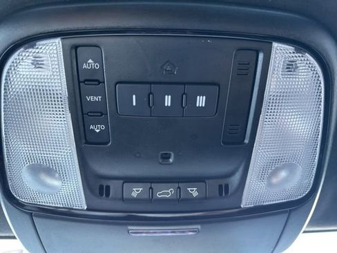 Used 2022 Dodge Durango R/T image 9