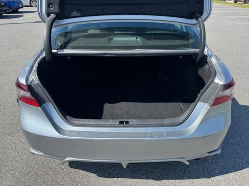 Used 2024 Toyota Camry SE FWD image 18