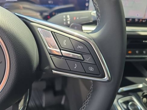 Certified 2026 Buick Envision Preferred AWD/4WD image 26