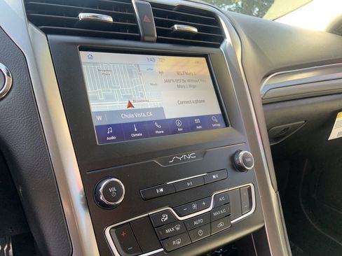 Used 2020 Ford Fusion S image 13