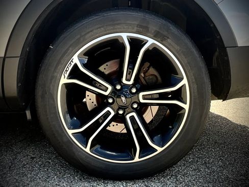 Used 2015 Ford Explorer Sport AWD/4WD image 38