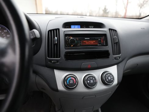 Used 2008 Hyundai Elantra SE image 17