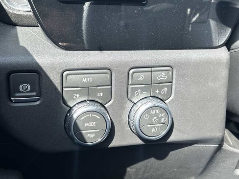 New 2026 GMC Sierra 1500 Elevation w/ Elevation Premium Package AWD/4WD image 18