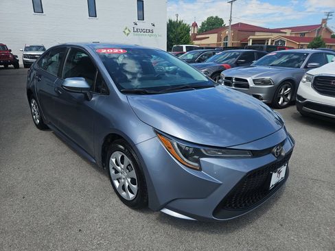 Used 2021 Toyota Corolla LE FWD image 9