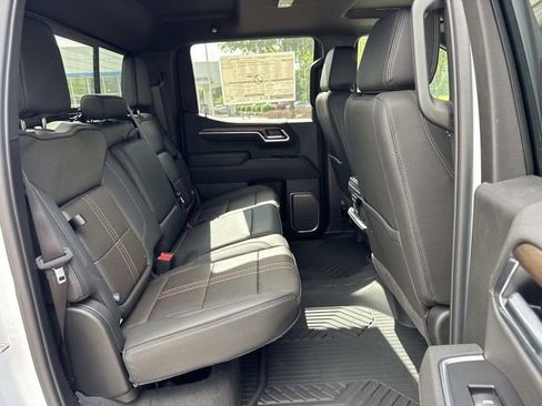 New 2026 Chevrolet Silverado 1500 High Country w/ Technology Package AWD/4WD image 10