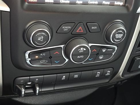Used 2018 RAM 1500 Big Horn AWD/4WD image 21