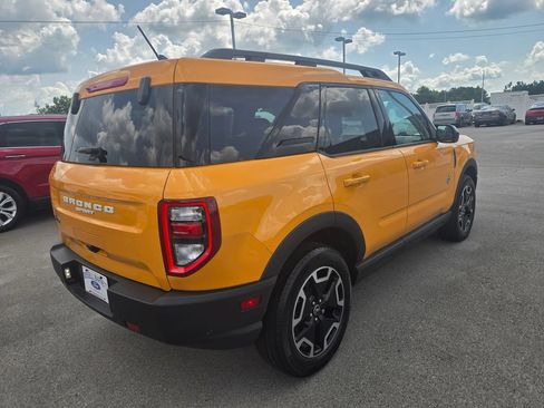 Used 2023 Ford Bronco Sport Outer Banks w/ Tech Package AWD/4WD image 4