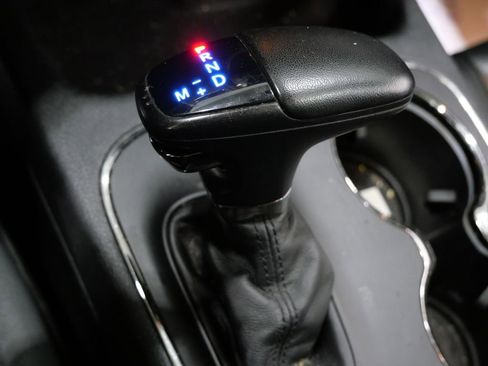 Used 2019 Dodge Durango GT image 23